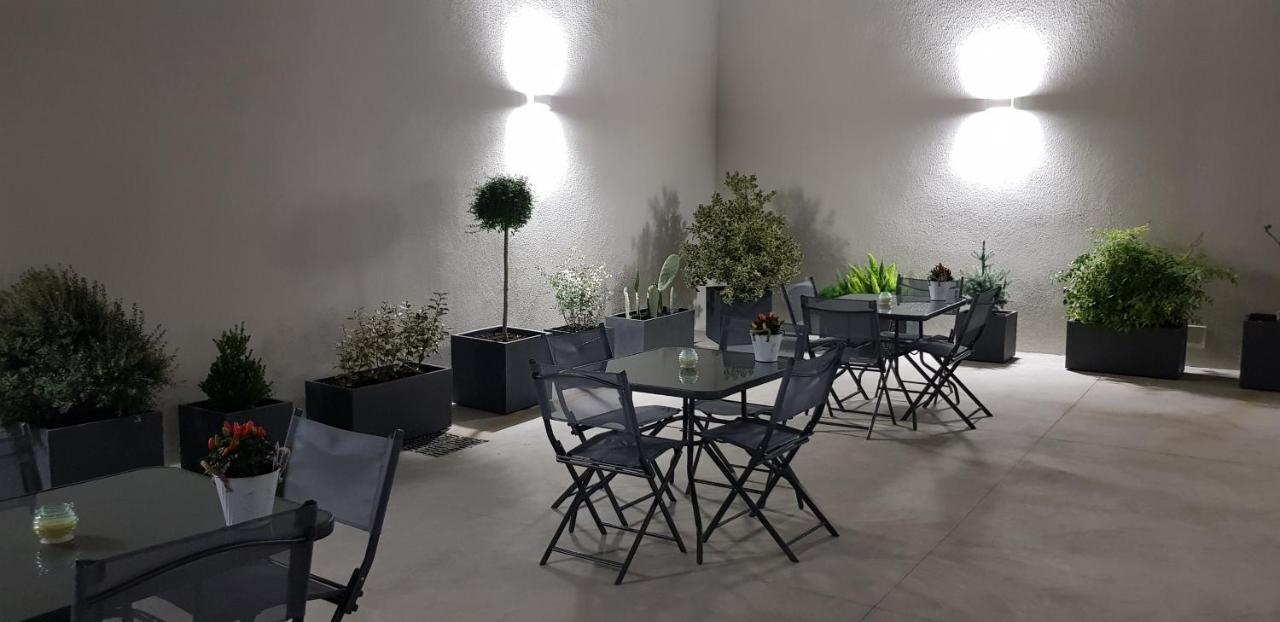 מטרה Casa Mimi Aparthotel מראה חיצוני תמונה